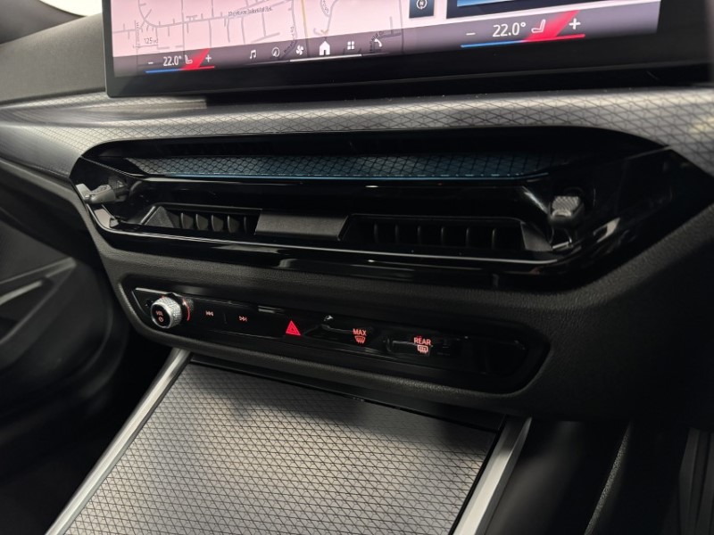 Used BMW 3 Series 2025 for sale - 77071168: Photo 29