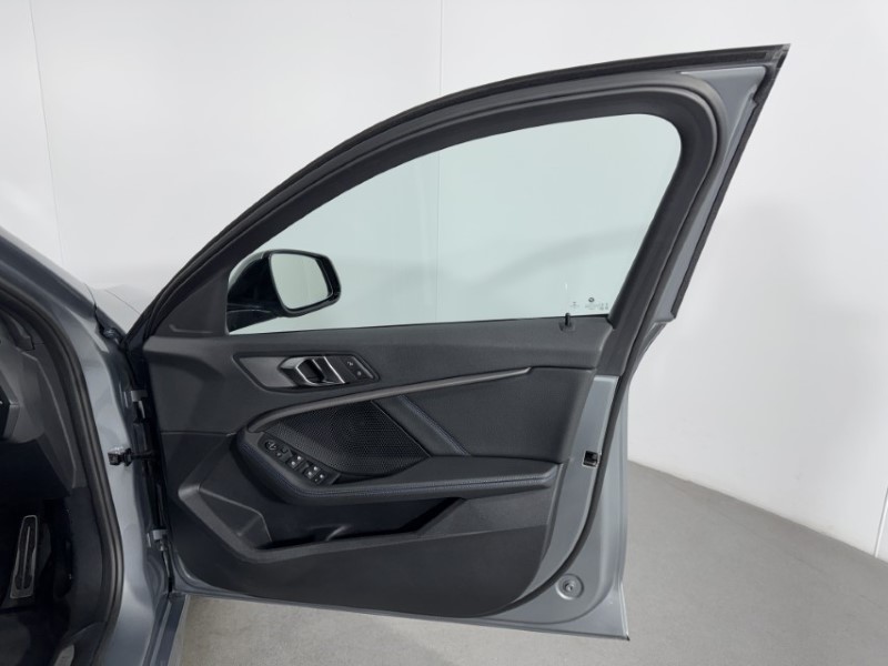 Used BMW 1 Series 2023 for sale - 77950826: Photo 31