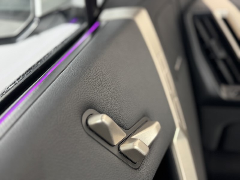 Used BMW iX 2022 for sale - 77961834: Photo 43