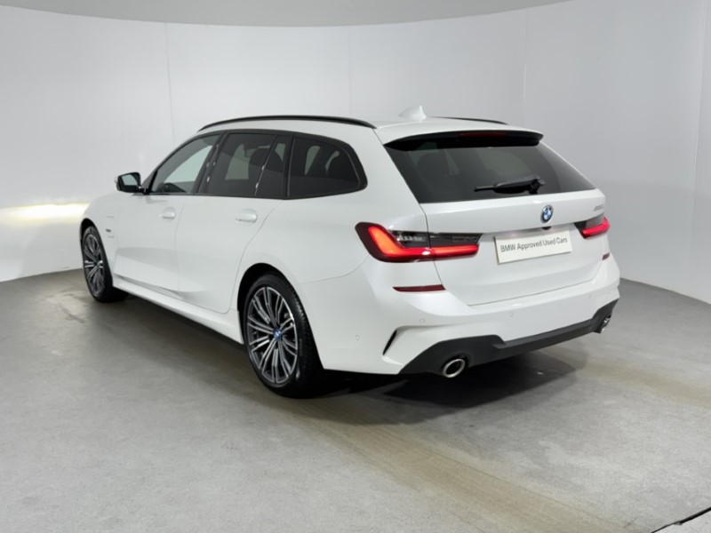 Used BMW 3 Series 2021 for sale - 77248129: Photo 2