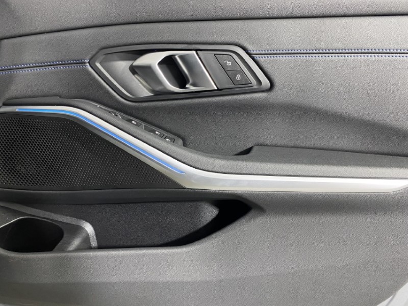 Used BMW 3 Series 2024 for sale - 77179629: Photo 36