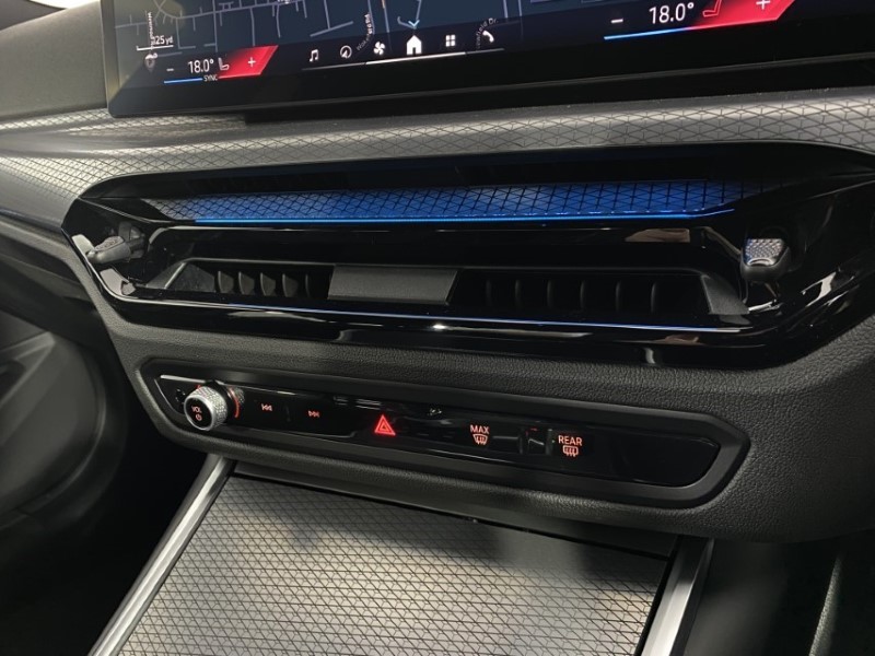 Used BMW 3 Series 2025 for sale - 76981587: Photo 30