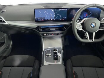 Used BMW 3 Series 2025 for sale - 76981587: Photo