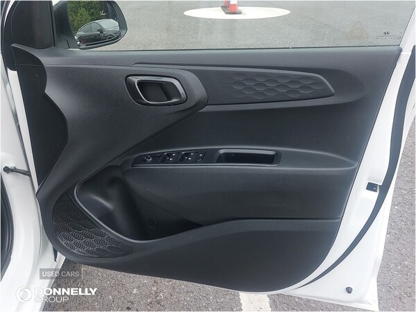 Used Hyundai i10 2021 for sale - 75327683: Photo 20