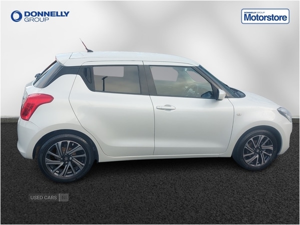 Used Suzuki Swift 2021 for sale - 77230810: Photo 3