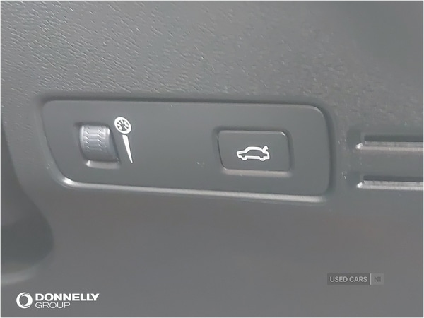 Used Volvo XC40 2019 for sale - 76271232: Photo 32