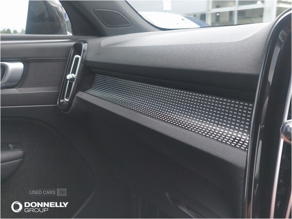 Used Volvo XC40 2019 for sale - 76271232: Photo 35