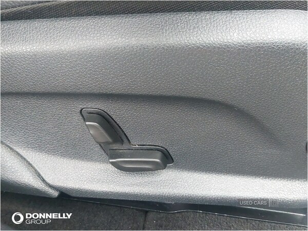 Used Mercedes-Benz GLC 2019 for sale - 76139007: Photo 31