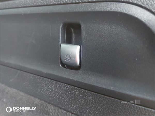 Used Mercedes-Benz GLC 2019 for sale - 76139007: Photo 59