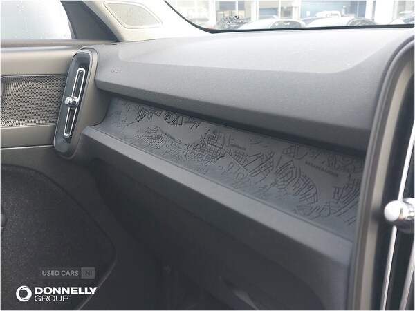 Used Volvo XC40 2020 for sale - 76976973: Photo 34