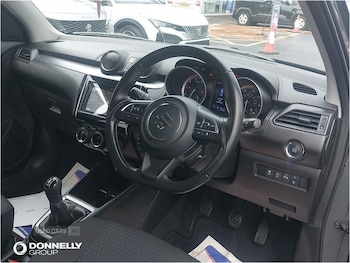 Used Suzuki Swift 2021 for sale - 76153618: Photo 4