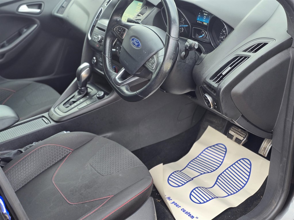 Used Ford Focus 2017 for sale - 77025688: Photo 10