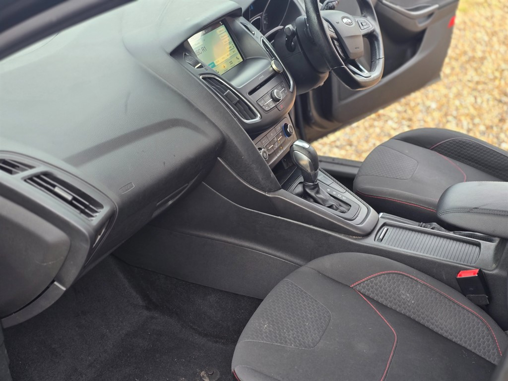 Used Ford Focus 2017 for sale - 77025688: Photo 12