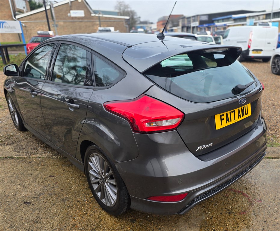 Used Ford Focus 2017 for sale - 77025688: Photo 7