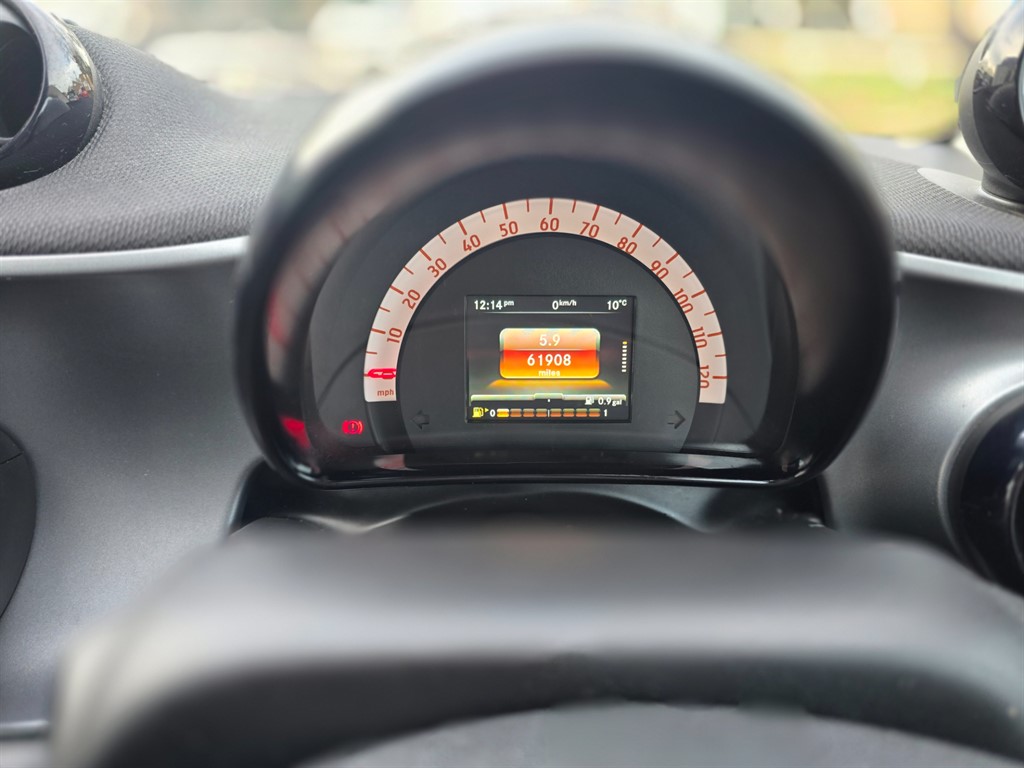 Used smart fortwo 2016 for sale - 77025670: Photo 2