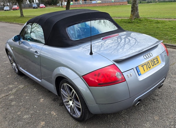 Used Audi TT 2002 for sale - 75570366: Photo 14