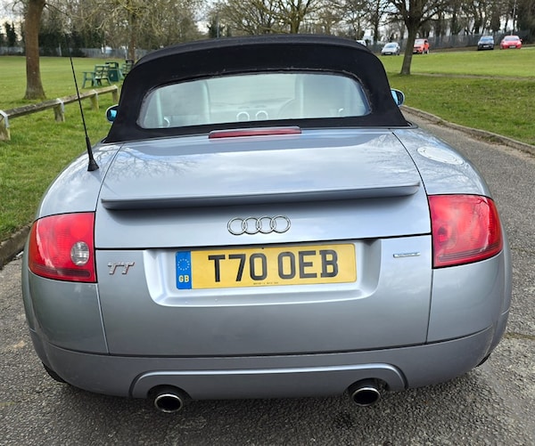 Used Audi TT 2002 for sale - 75570366: Photo 16