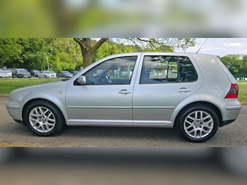 Used Volkswagen Golf 2002 for sale - 75570659: Photo