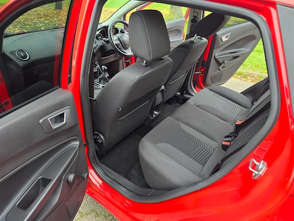 Used Ford Fiesta 2013 for sale - 75571943: Photo 16