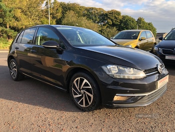 Used Volkswagen Golf 2019 for sale - 76095280: Photo