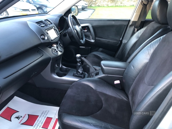 Used Toyota RAV4 2012 for sale - 77292396: Photo 6