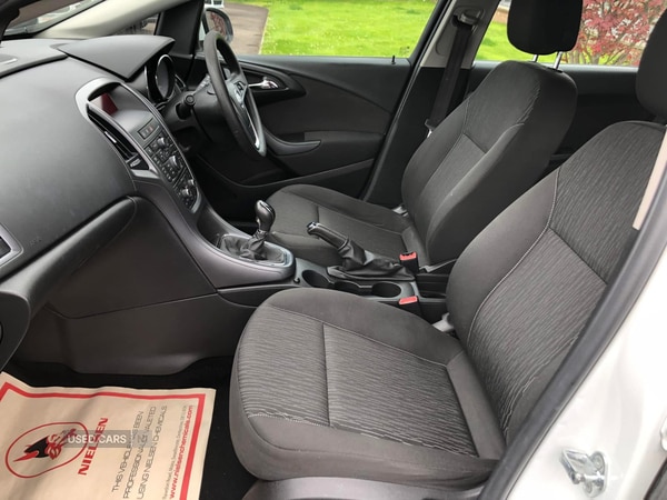 Used Vauxhall Astra 2015 for sale - 76215986: Photo 8