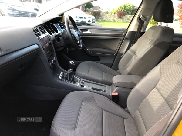 Used Volkswagen Golf 2018 for sale - 76772345: Photo 9
