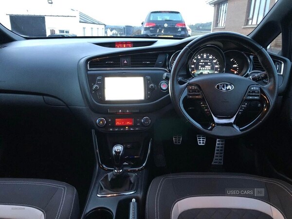 Used Kia Ceed 2018 for sale - 76215975: Photo 2