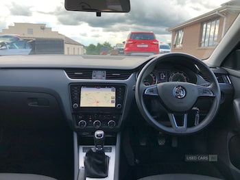 Used Skoda Octavia 2020 for sale - 75312097: Photo