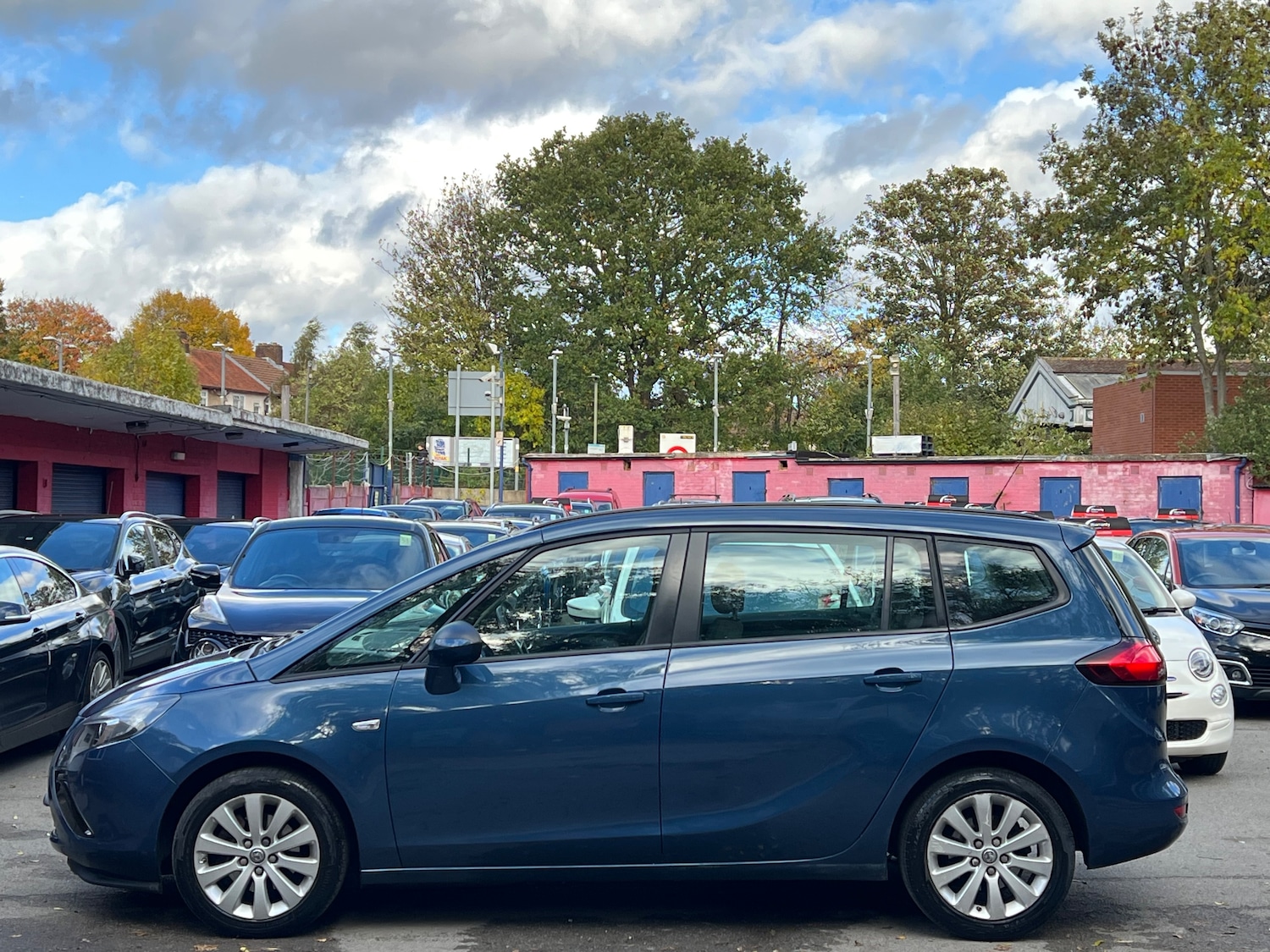 Used Vauxhall Zafira Tourer 2016 for sale - 76373343: Photo 4