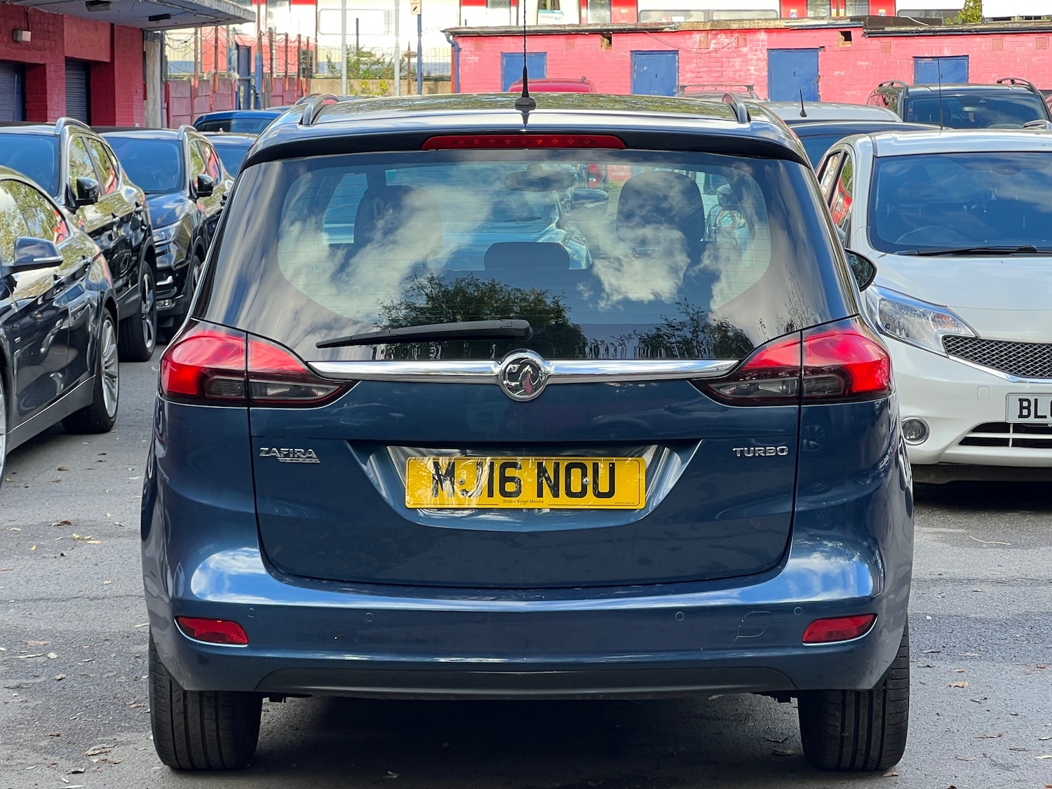 Used Vauxhall Zafira Tourer 2016 for sale - 76373343: Photo 6
