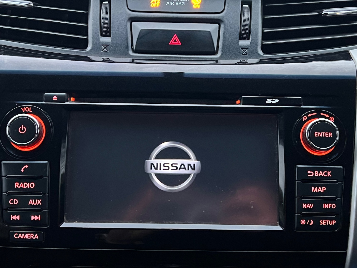 Used Nissan Navara 2017 for sale - 77072155: Photo 28