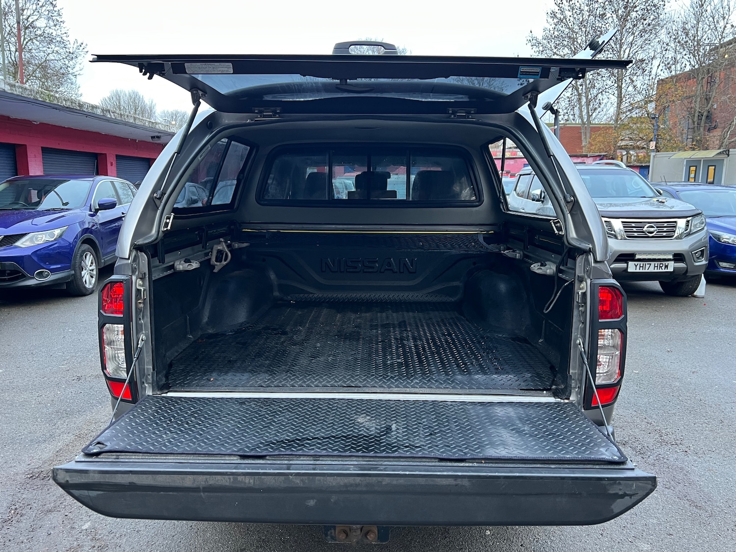 Used Nissan Navara 2019 for sale - 77026676: Photo 16