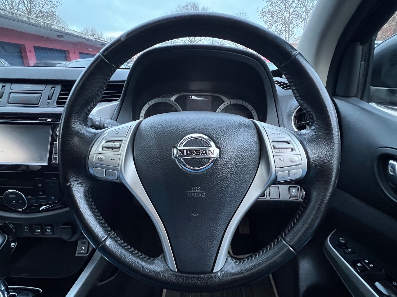 Used Nissan Navara 2019 for sale - 77026676: Photo 21