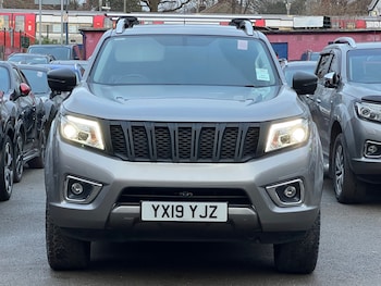 Used Nissan Navara 2019 for sale - 77026676: Photo