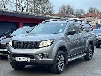 Used Nissan Navara 2019 for sale - 77026676: Photo