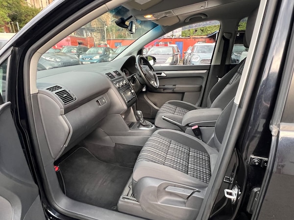 Used Volkswagen Touran 2014 for sale - 75643931: Photo 11