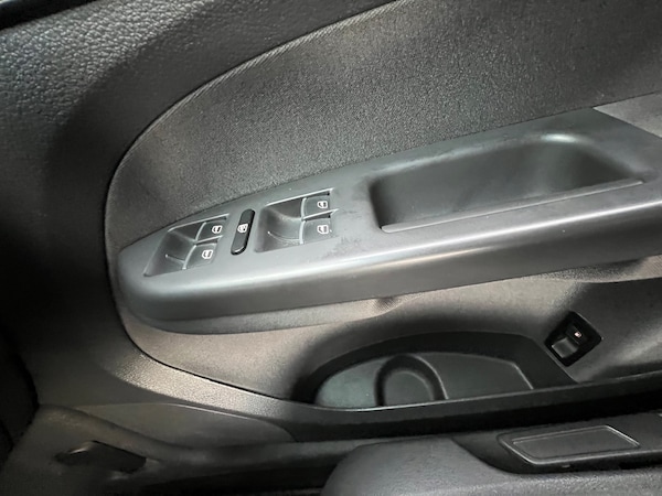 Used Volkswagen Touran 2014 for sale - 75643931: Photo 27