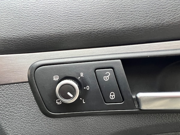 Used Volkswagen Touran 2014 for sale - 75643931: Photo 29