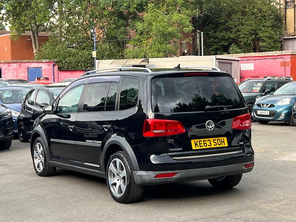 Used Volkswagen Touran 2014 for sale - 75643931: Photo 6