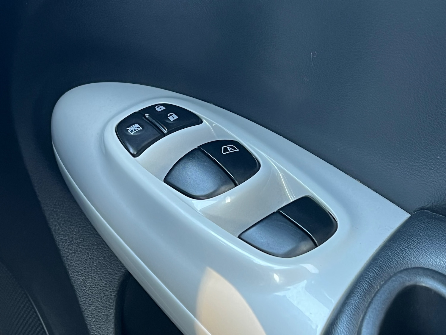 Used Nissan Juke 2014 for sale - 77764221: Photo 24