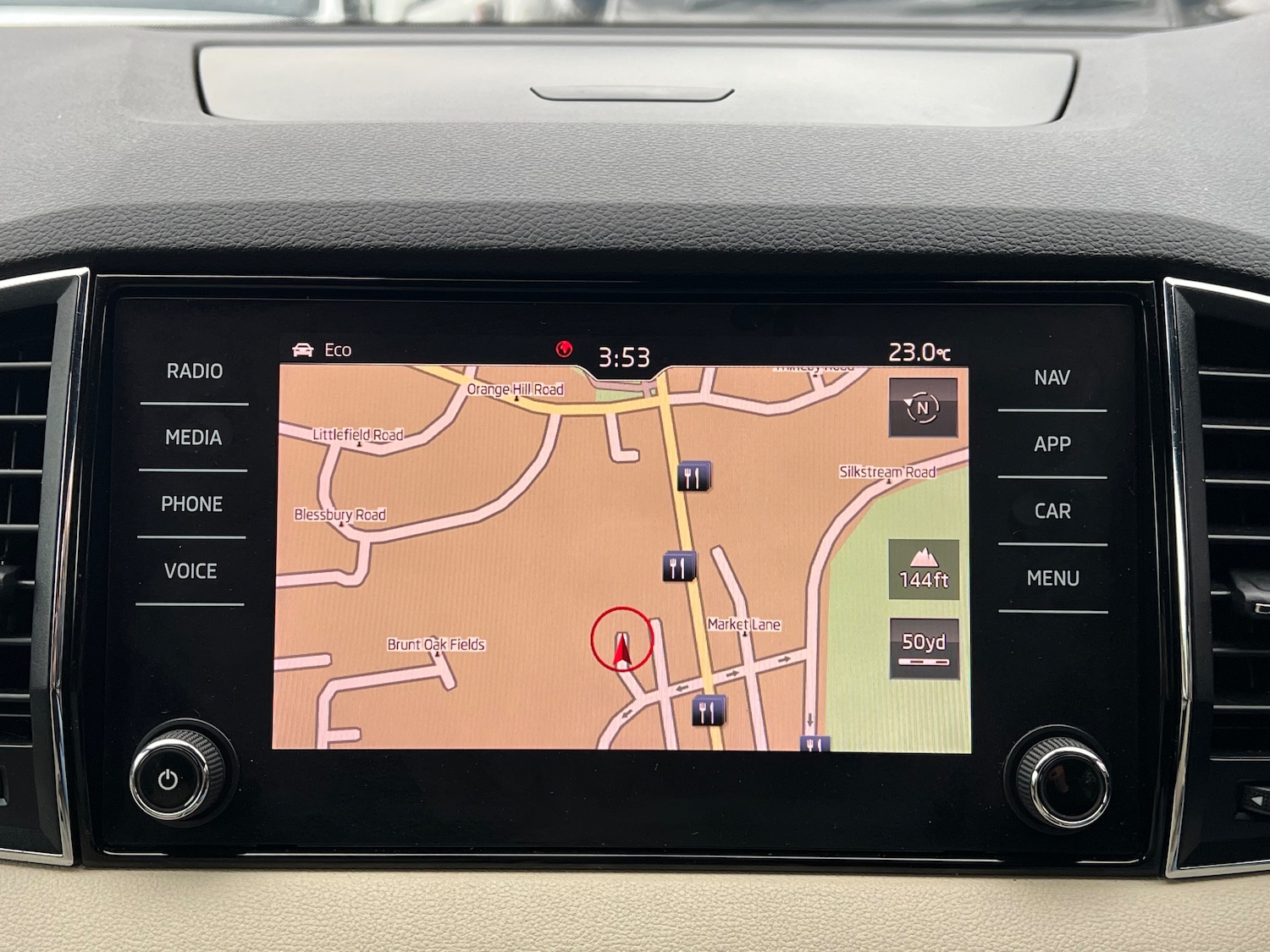 Used Skoda Karoq 2018 for sale - 76273793: Photo 30