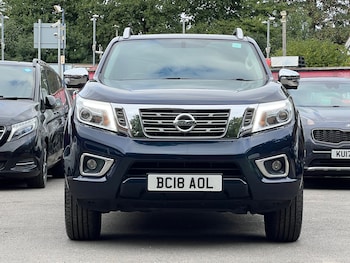 Used Nissan Navara 2018 for sale - 75705653: Photo