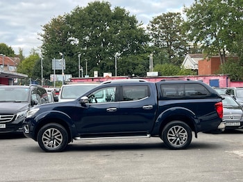 Used Nissan Navara 2018 for sale - 75705653: Photo