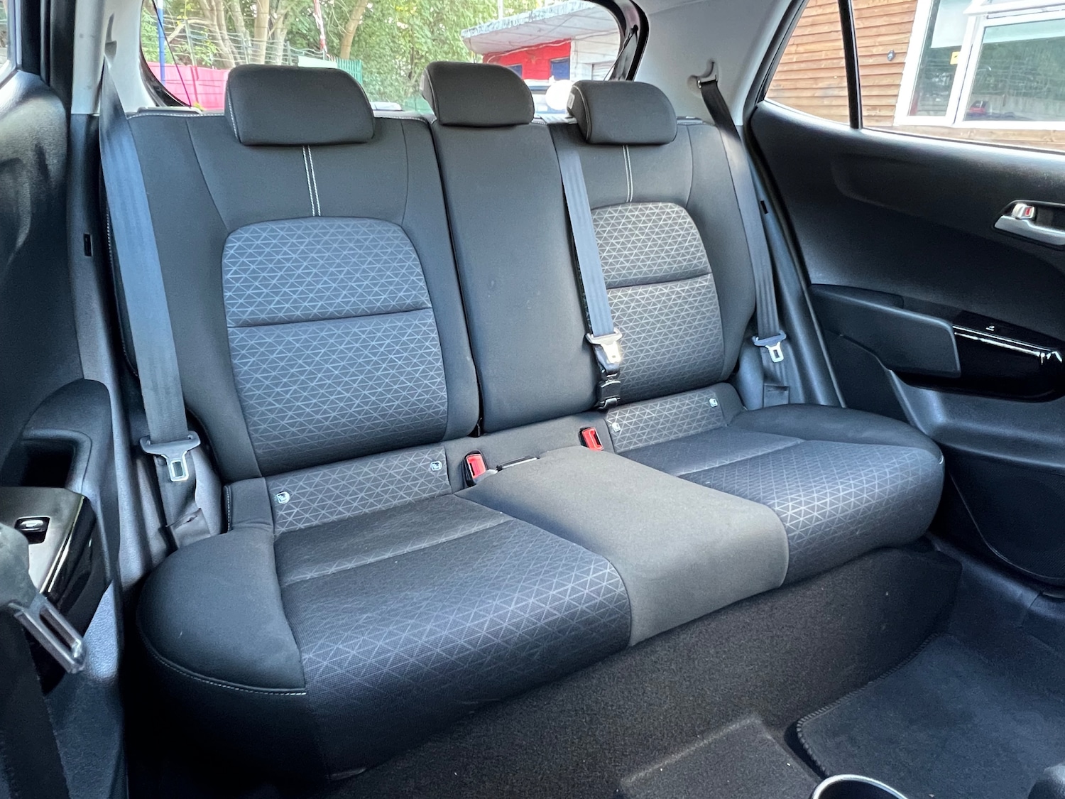 Used Kia Picanto 2019 for sale - 76030251: Photo 11