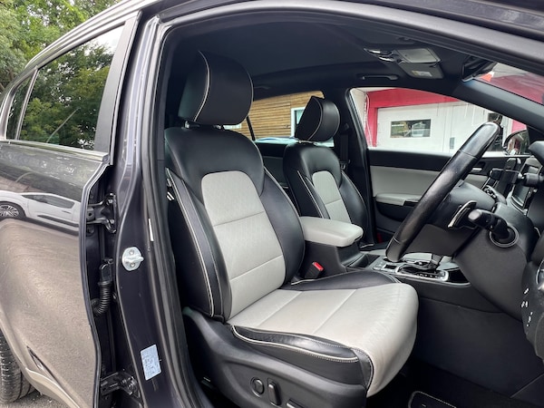 Used Kia Sportage 2017 for sale - 75667599: Photo 10