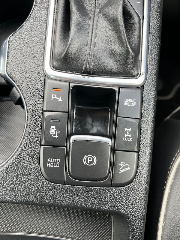 Used Kia Sportage 2017 for sale - 75667599: Photo 40