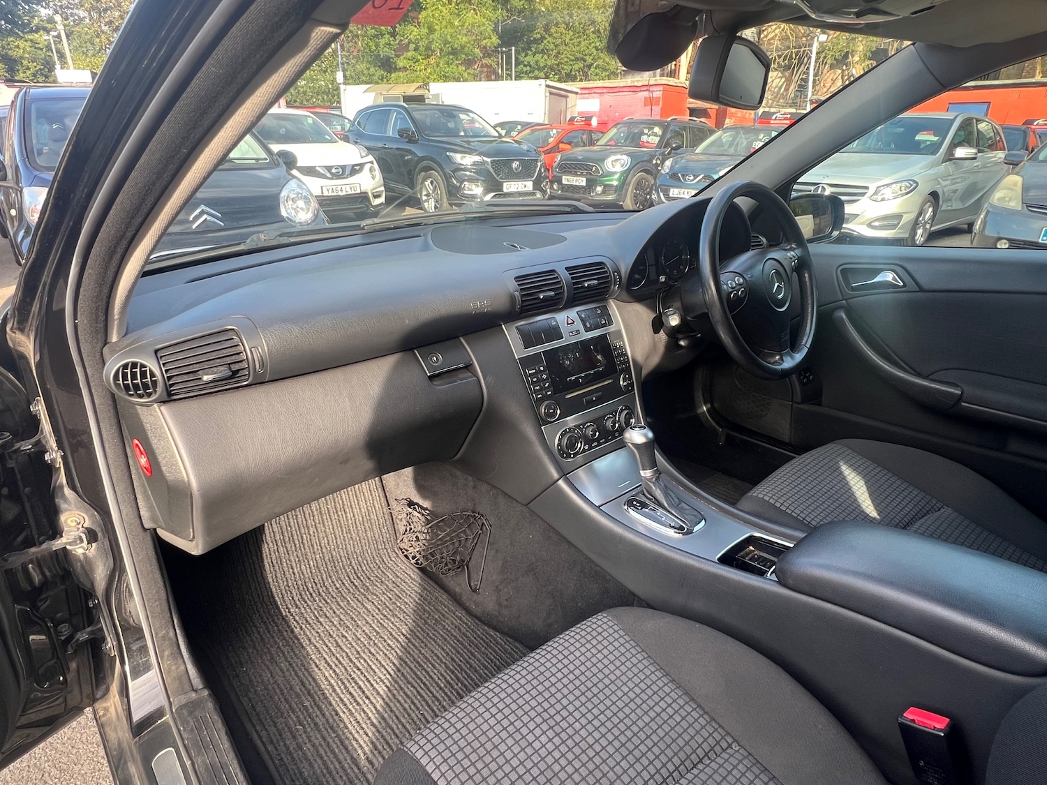 Used Mercedes-Benz C Class 2007 for sale - 76830846: Photo 12