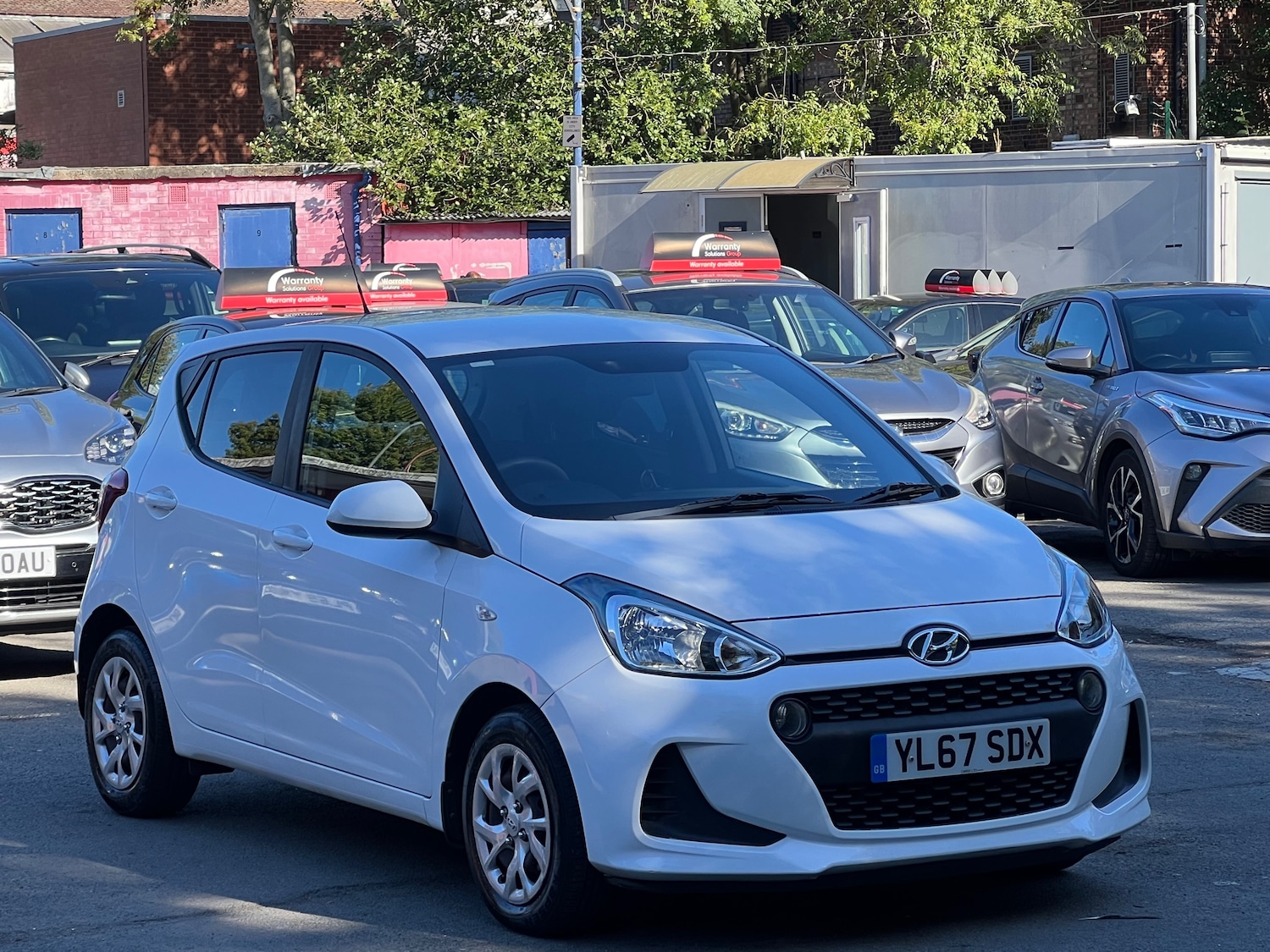 Used Hyundai i10 2018 for sale - 76892349: Photo 1