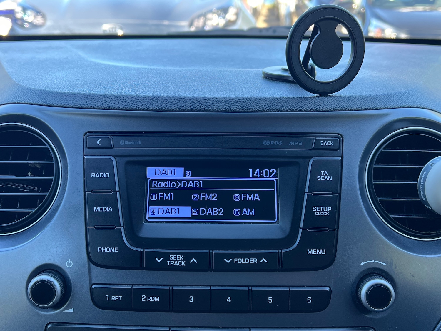 Used Hyundai i10 2018 for sale - 76892349: Photo 29